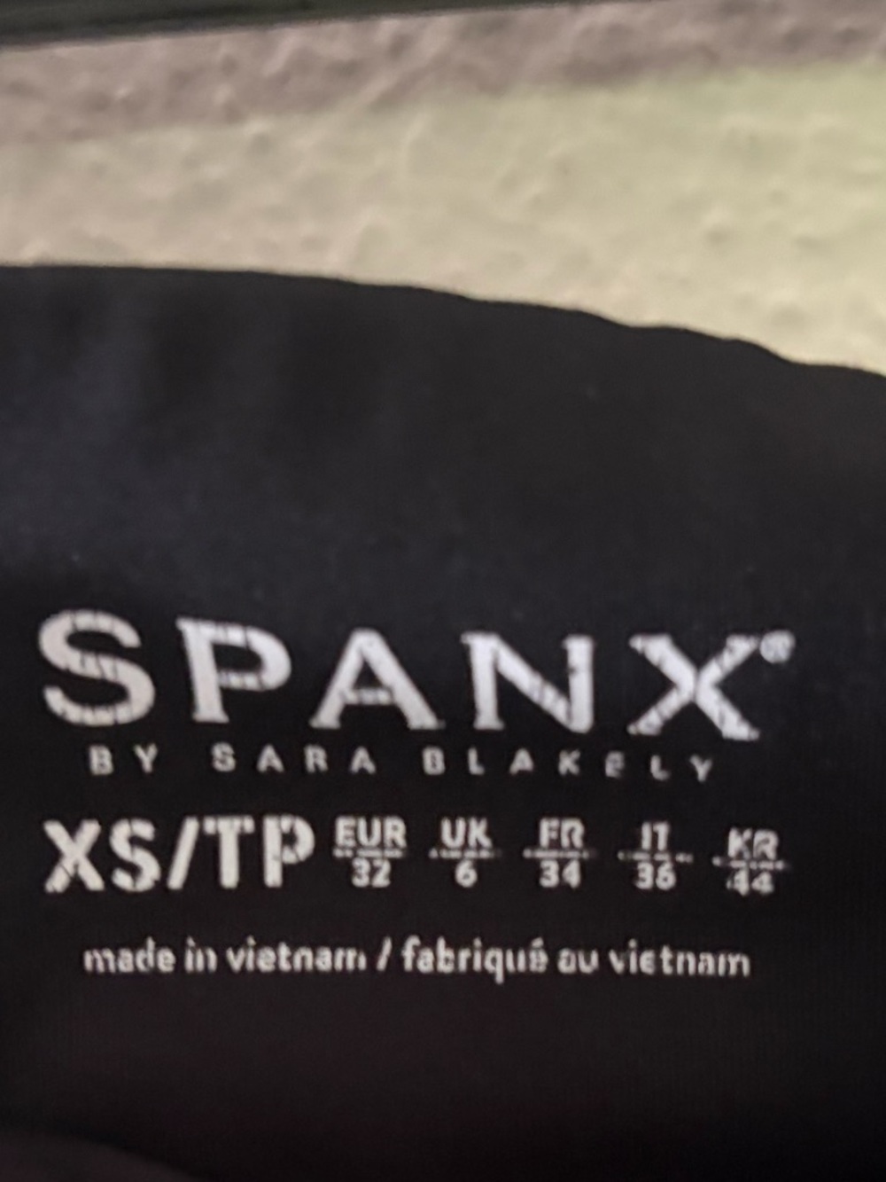SPANX Black Logo Activewear Leggings - Picture 3 of 3